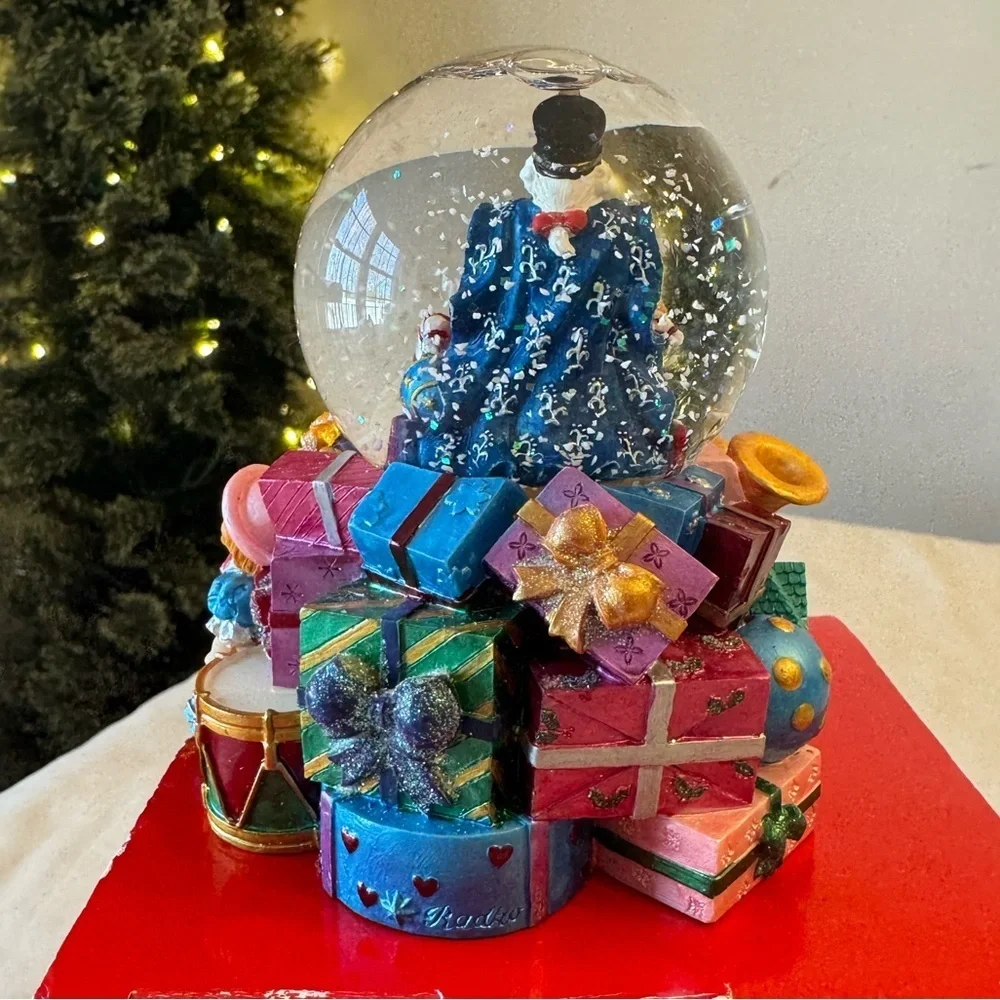 EUC! Christopher Radko Festive Regal Regiment Mini Globe